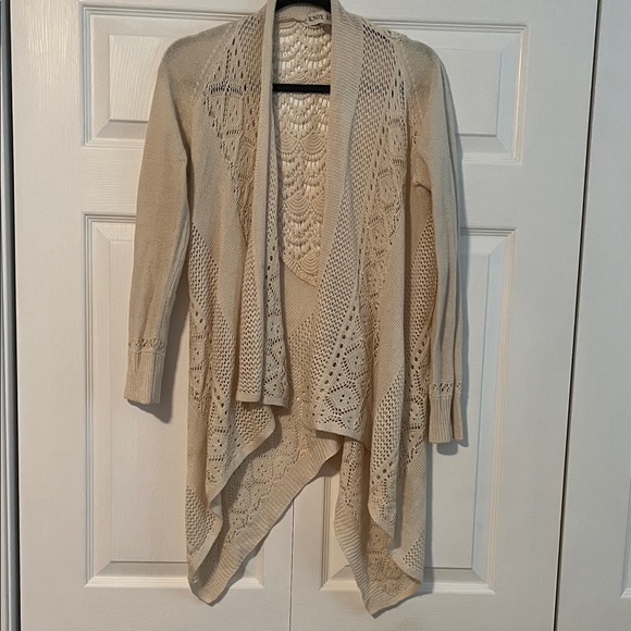 Knox Rose Sweaters - Elegant Cream Women's Sweater